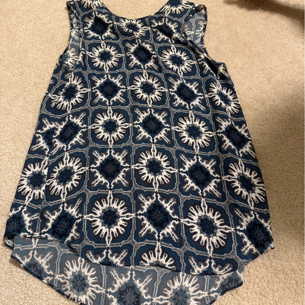 Theory Navy and Cream Patterned Shirt